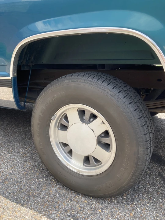 1997 Chevrolet Silverado - Image 22 of 31