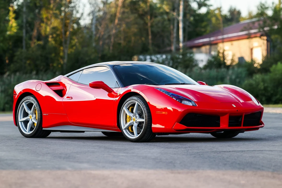 2016 Ferrari 488 GTB - Image 18 of 31
