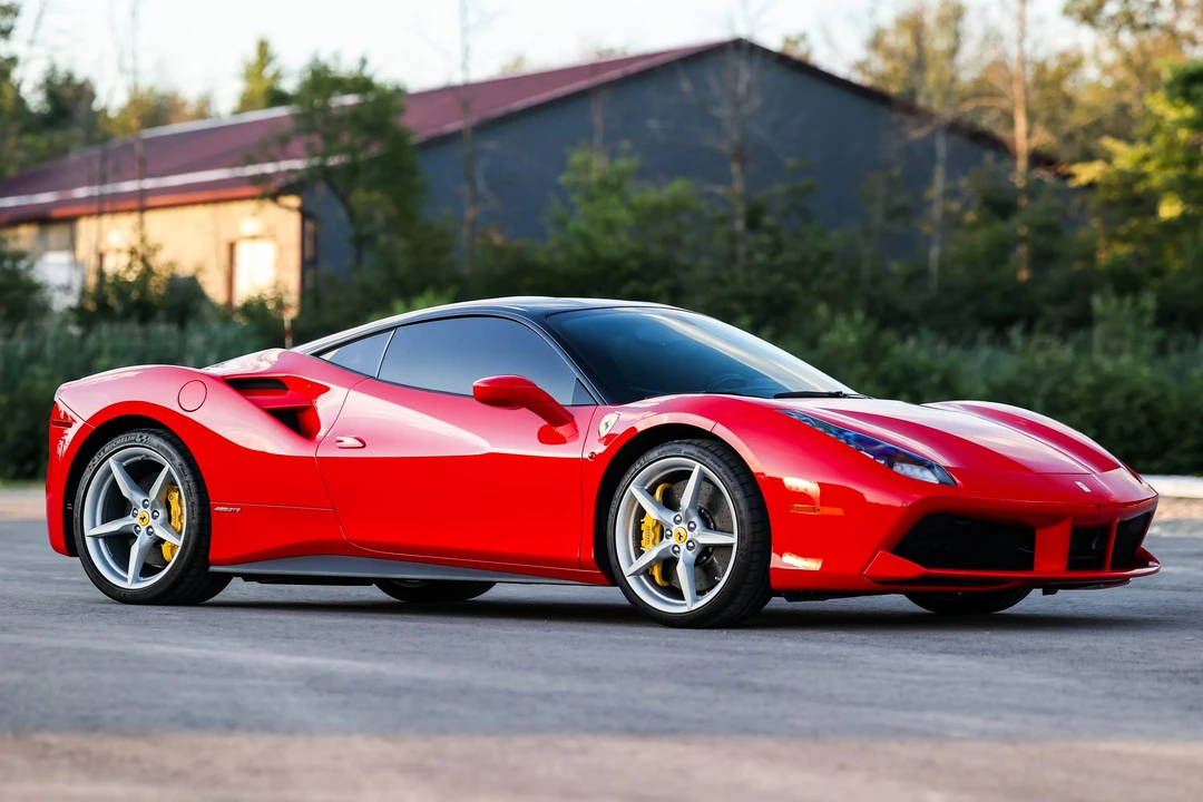 2016 Ferrari 488 GTB - Image 22 of 31