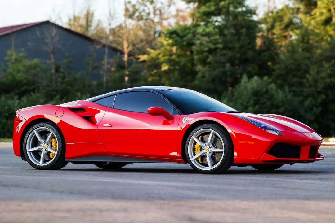 2016 Ferrari 488 GTB - Image 23 of 31