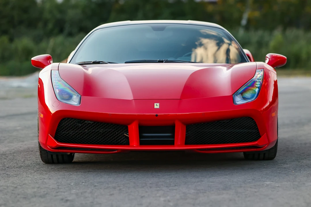 2016 Ferrari 488 GTB - Image 12 of 31