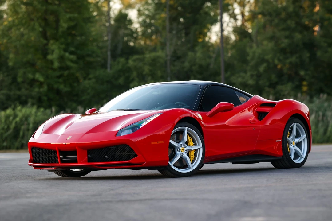 2016 Ferrari 488 GTB - Image 5 of 31