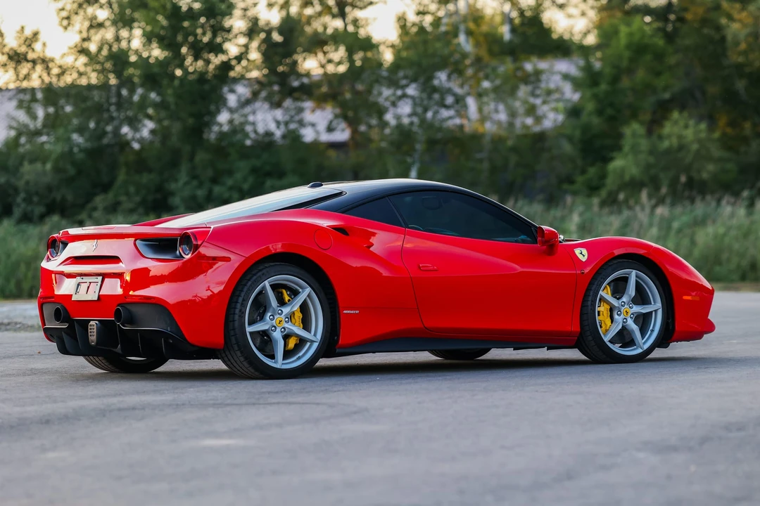 2016 Ferrari 488 GTB - Image 31 of 31
