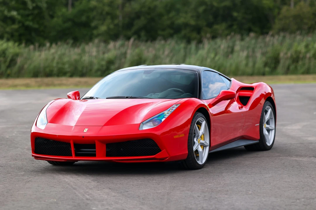 2016 Ferrari 488 GTB - Image 10 of 31