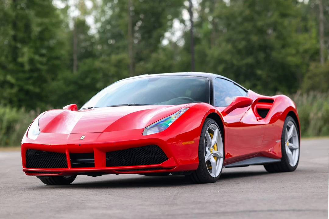 2016 Ferrari 488 GTB - Image 9 of 31