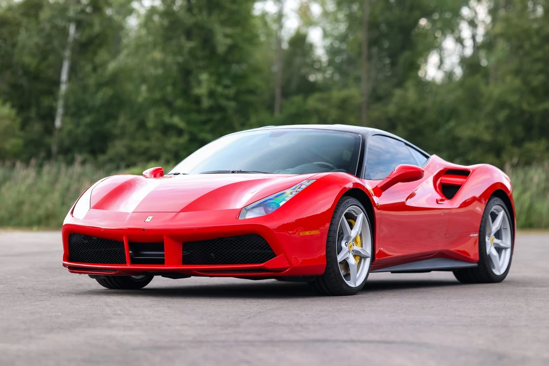 2016 Ferrari 488 GTB - Image 7 of 31