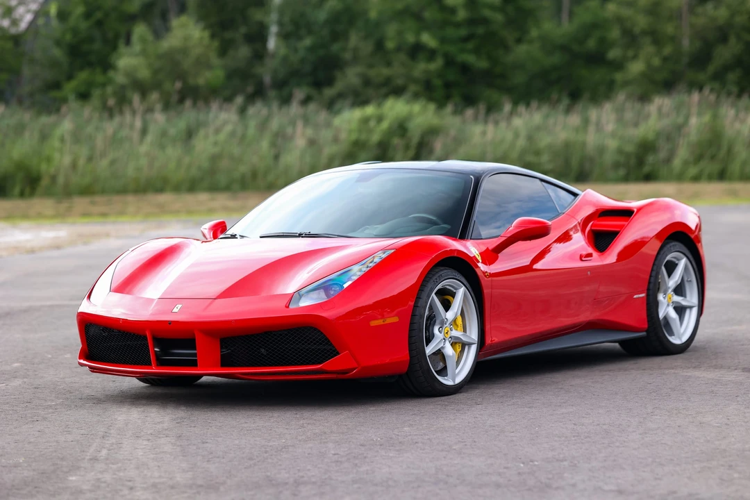 2016 Ferrari 488 GTB - Image 6 of 31
