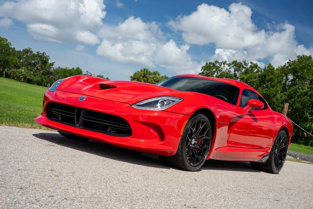 2013 Dodge Viper 5th Gen - Image 4 of 31