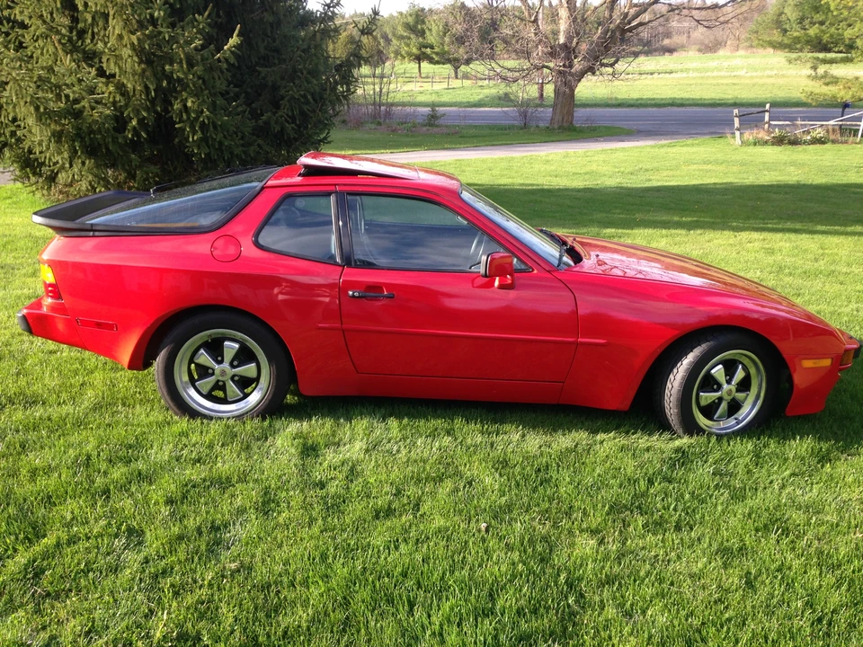1983 Porsche 944 - Image 6 of 31