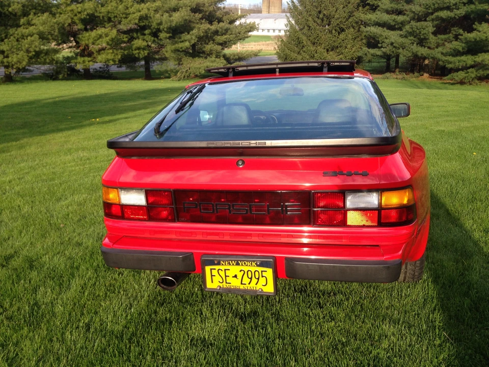 1983 Porsche 944 - Image 12 of 31
