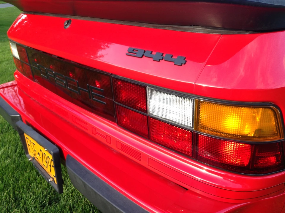 1983 Porsche 944 - Image 16 of 31