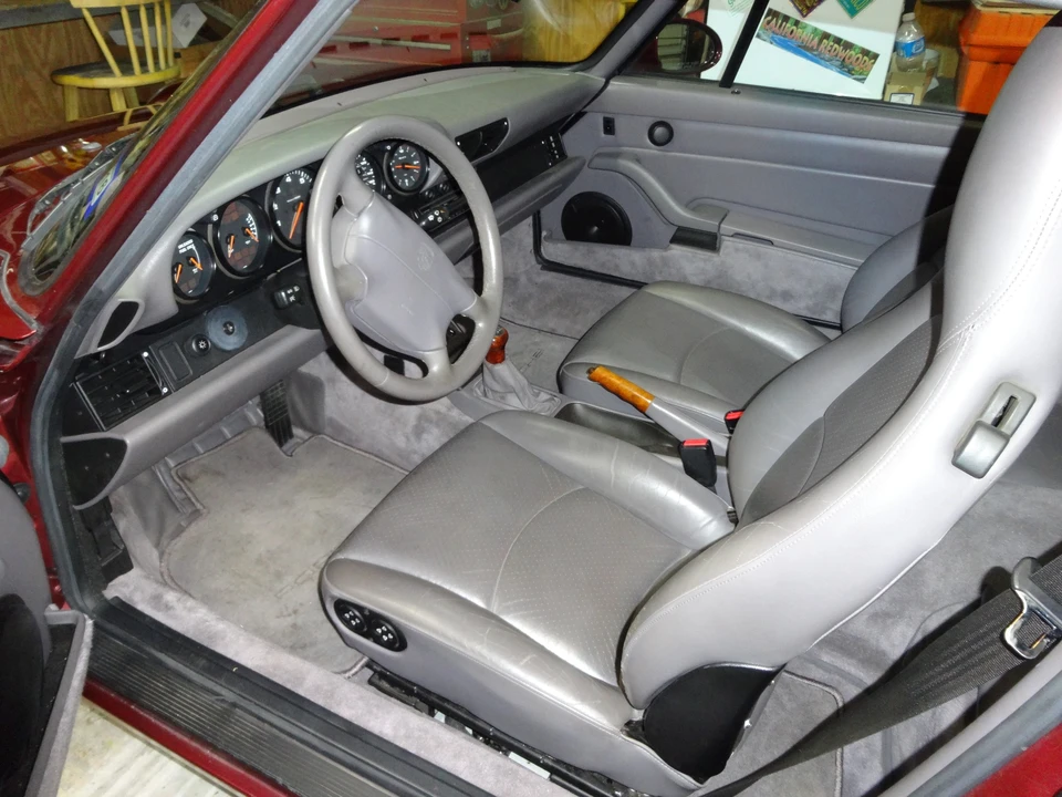 1996 Porsche 993 Carrera - Image 9 of 31