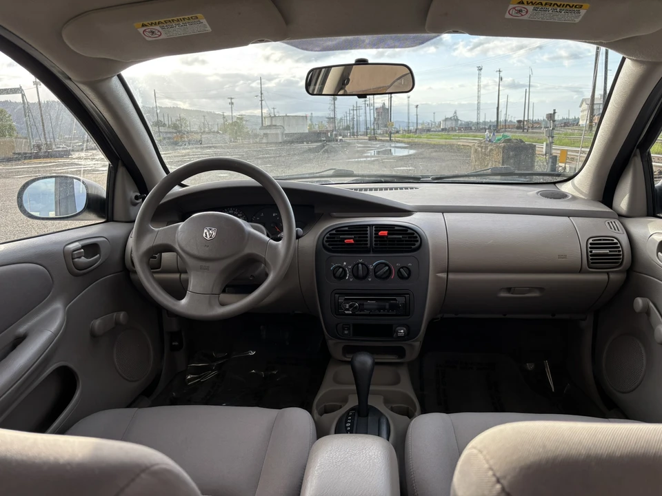 2004 Dodge Neon - Image 26 of 31