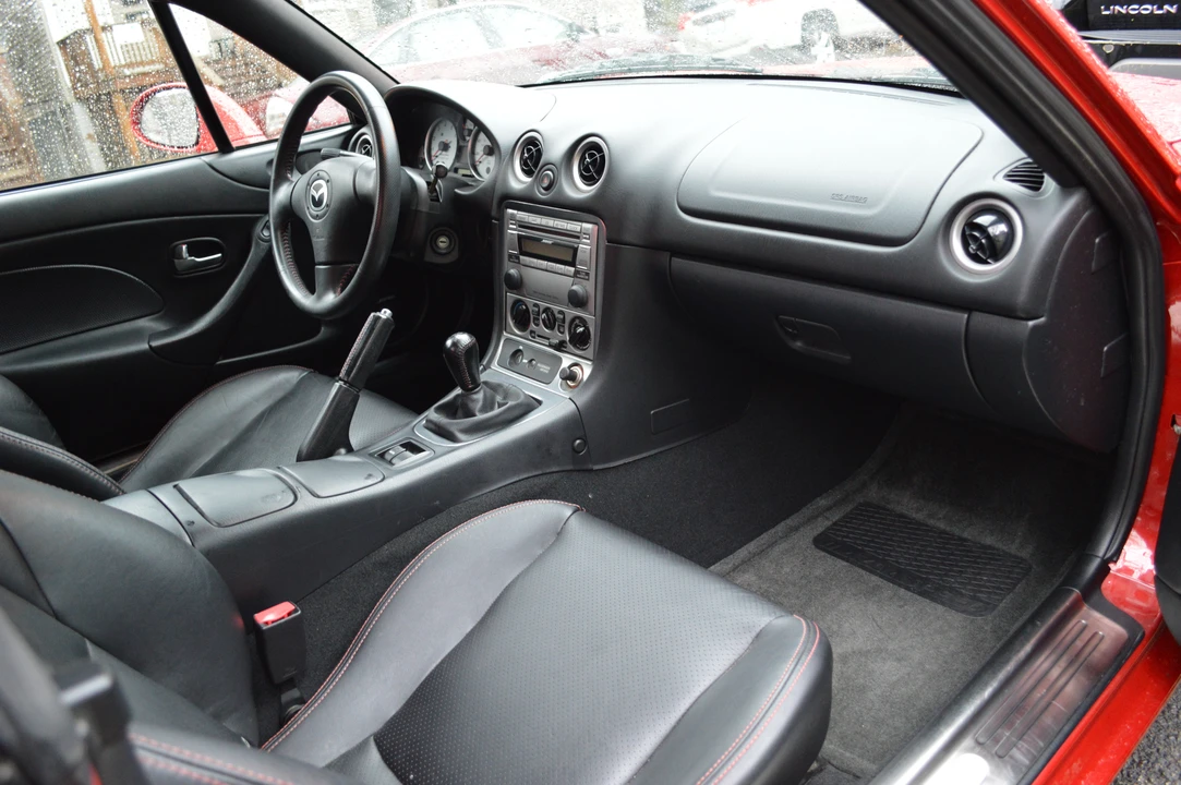 2004 Mazda NB Mazdaspeed MX-5 Miata - Image 21 of 31