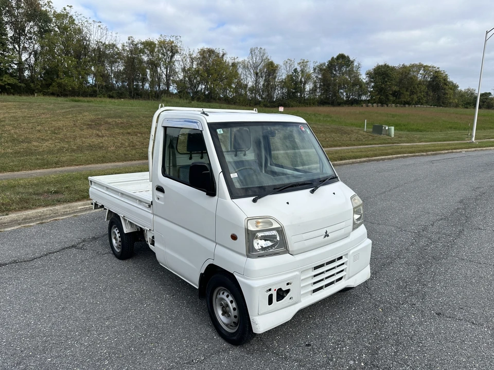 2000 Mitsubishi Minicab 6th Gen - Image 2 of 31