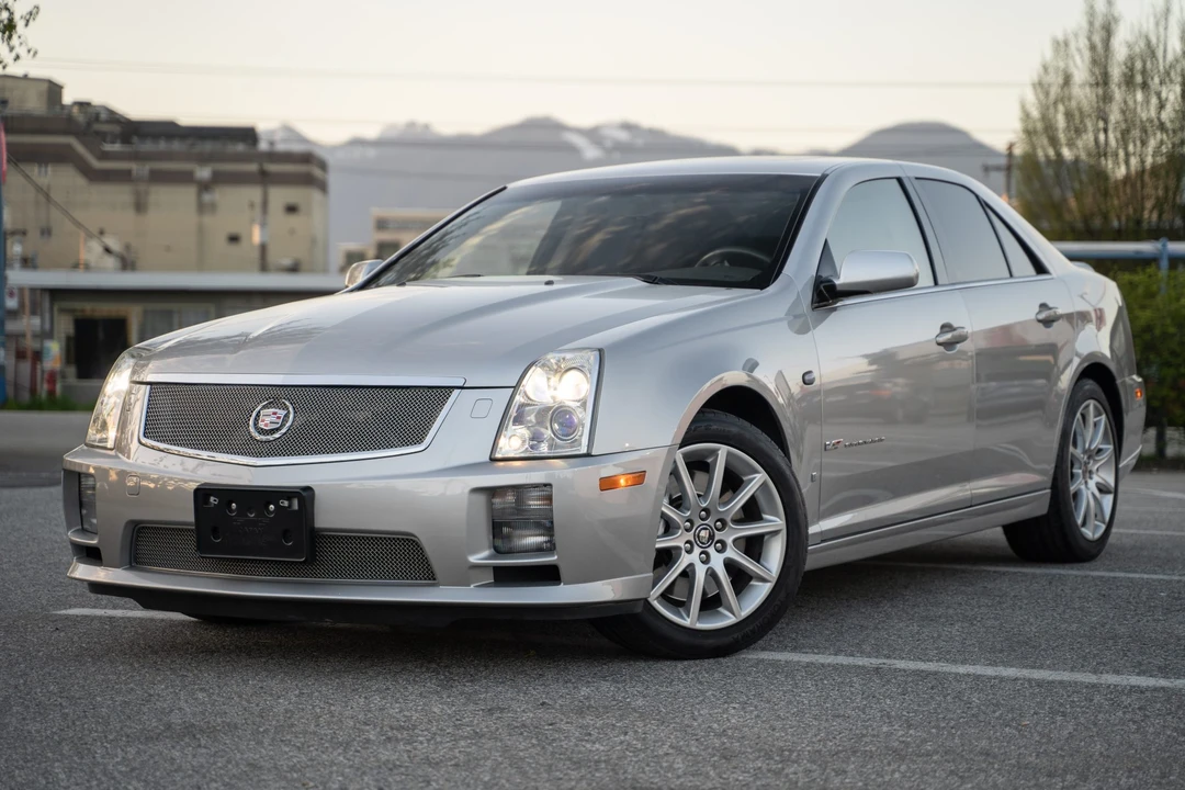 2007 Cadillac STS-V - Image 2 of 31