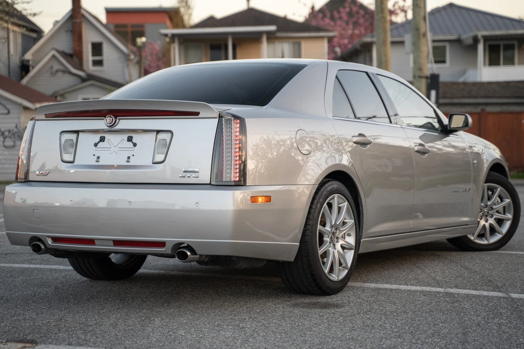 2007 Cadillac STS-V - Image 9 of 31