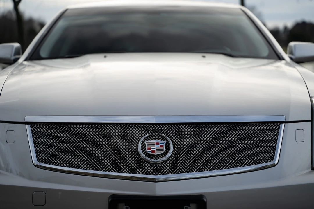 2007 Cadillac STS-V - Image 25 of 31