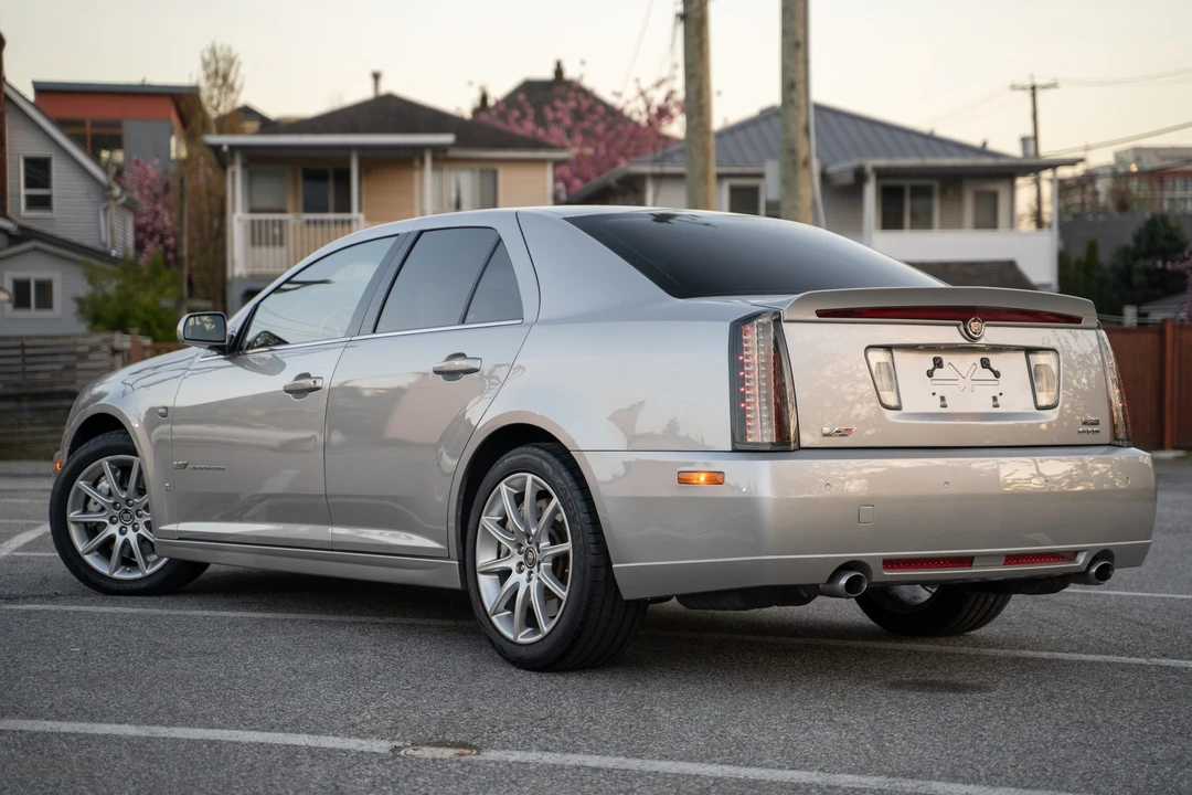 2007 Cadillac STS-V - Image 6 of 31