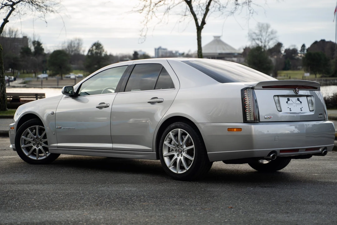 2007 Cadillac STS-V - Image 5 of 31