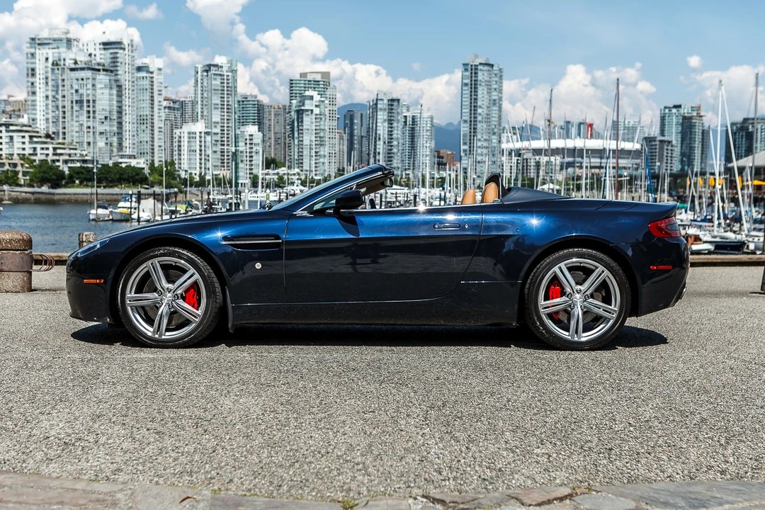2009 Aston Martin V8 Vantage (2006-2017) - Image 5 of 31