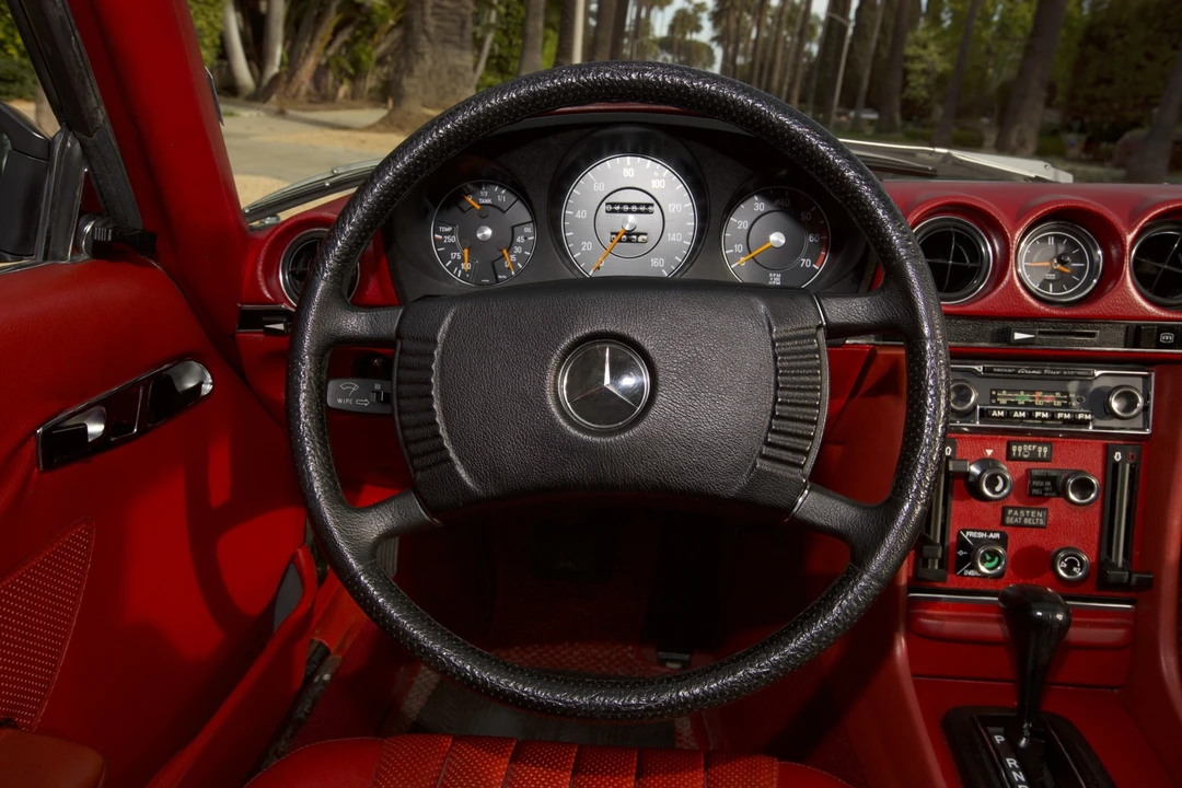 1973 Mercedes-Benz C107 SLC - Image 26 of 31