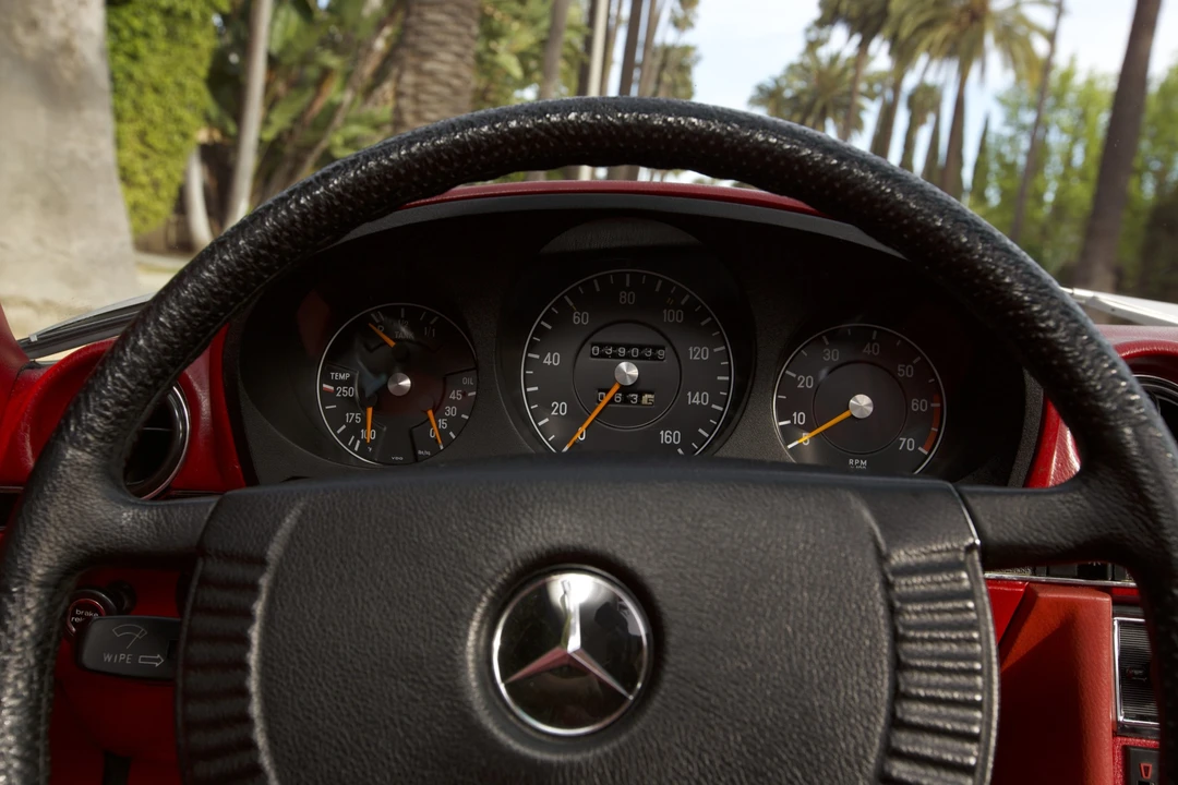 1973 Mercedes-Benz C107 SLC - Image 27 of 31