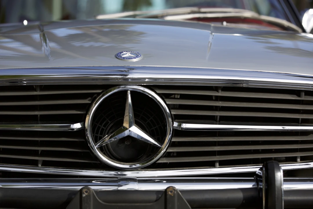 1973 Mercedes-Benz C107 SLC - Image 8 of 31