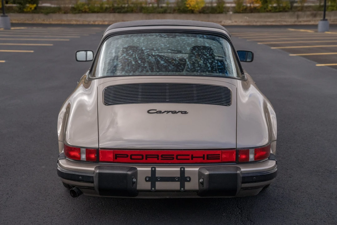 1984 Porsche 911 Carrera 3.2 - Image 5 of 31
