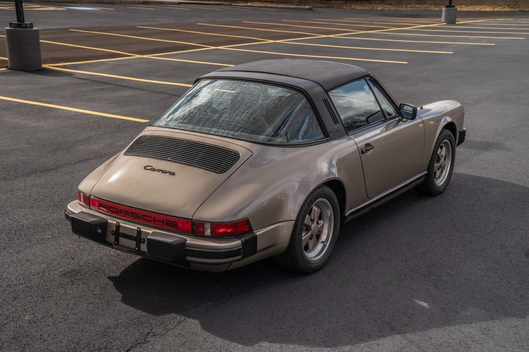 1984 Porsche 911 Carrera 3.2 - Image 21 of 31