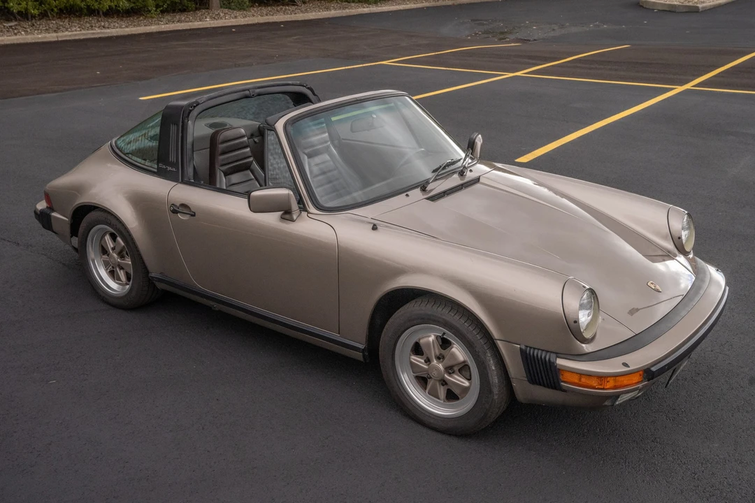 1984 Porsche 911 Carrera 3.2 - Image 22 of 31