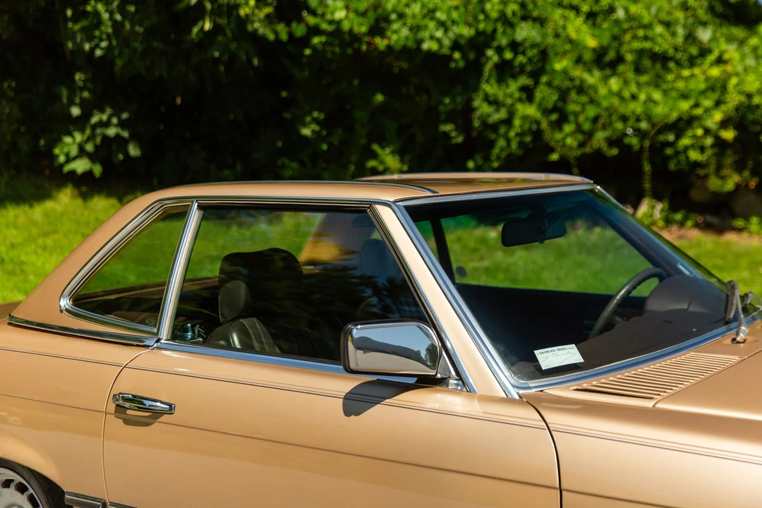 1985 Mercedes-Benz R107 SL-Class - Image 14 of 31