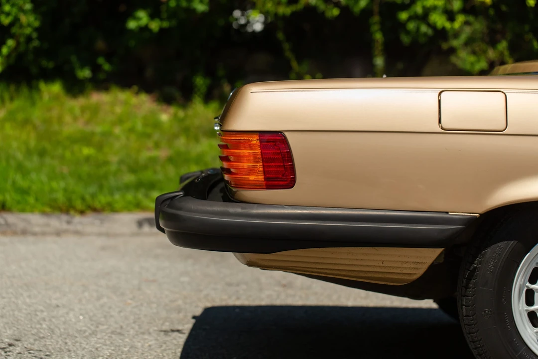 1985 Mercedes-Benz R107 SL-Class - Image 23 of 31