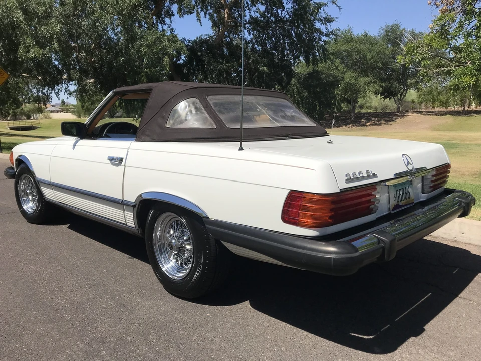 1985 Mercedes-Benz R107 SL-Class - Image 12 of 31