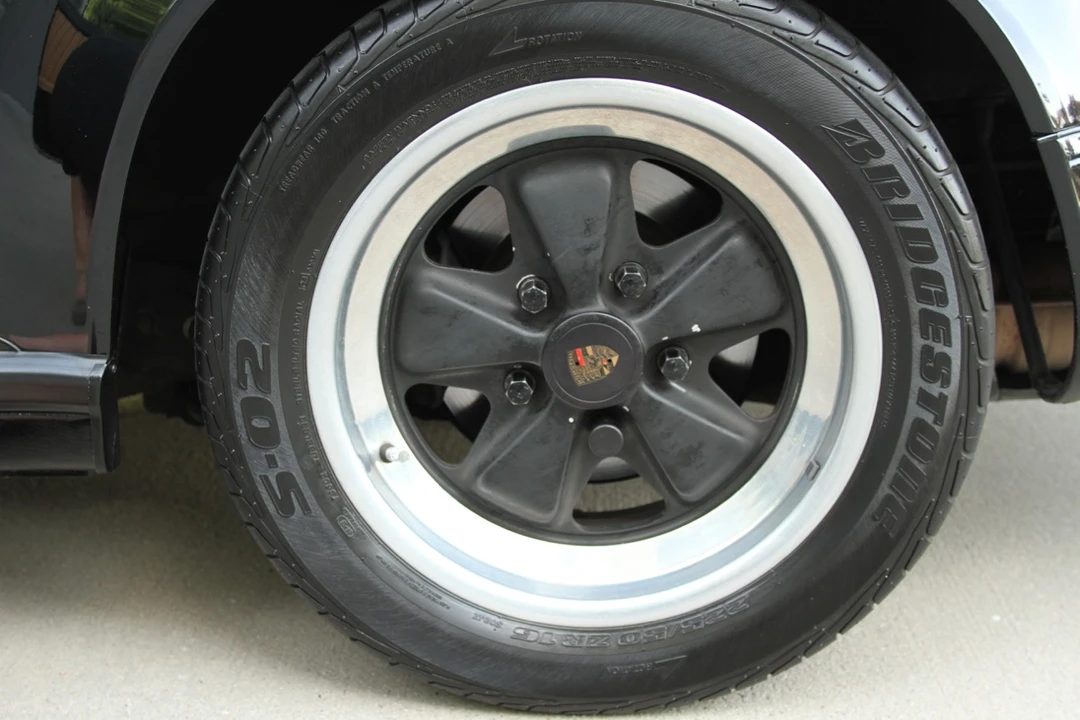 1985 Porsche 911 Carrera 3.2 - Image 22 of 31