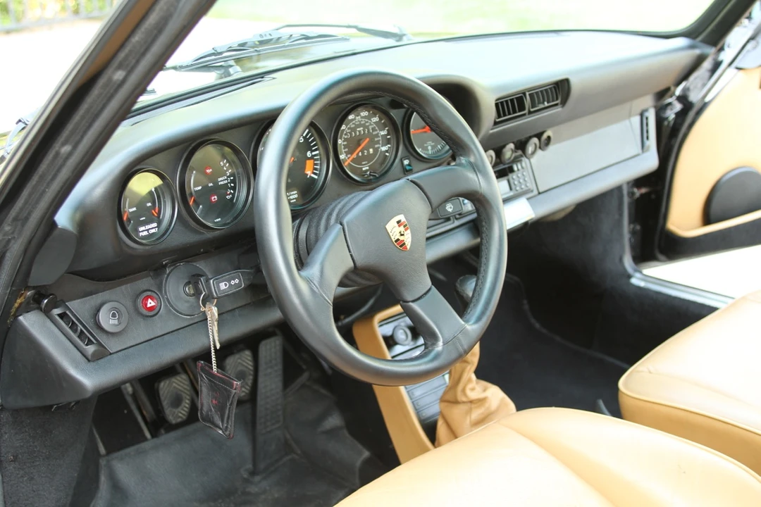 1985 Porsche 911 Carrera 3.2 - Image 27 of 31