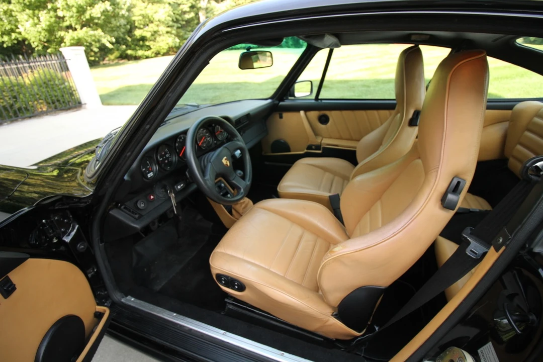 1985 Porsche 911 Carrera 3.2 - Image 25 of 31