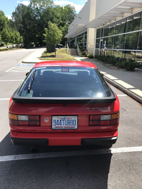 1986 Porsche 944 Turbo - Image 15 of 31