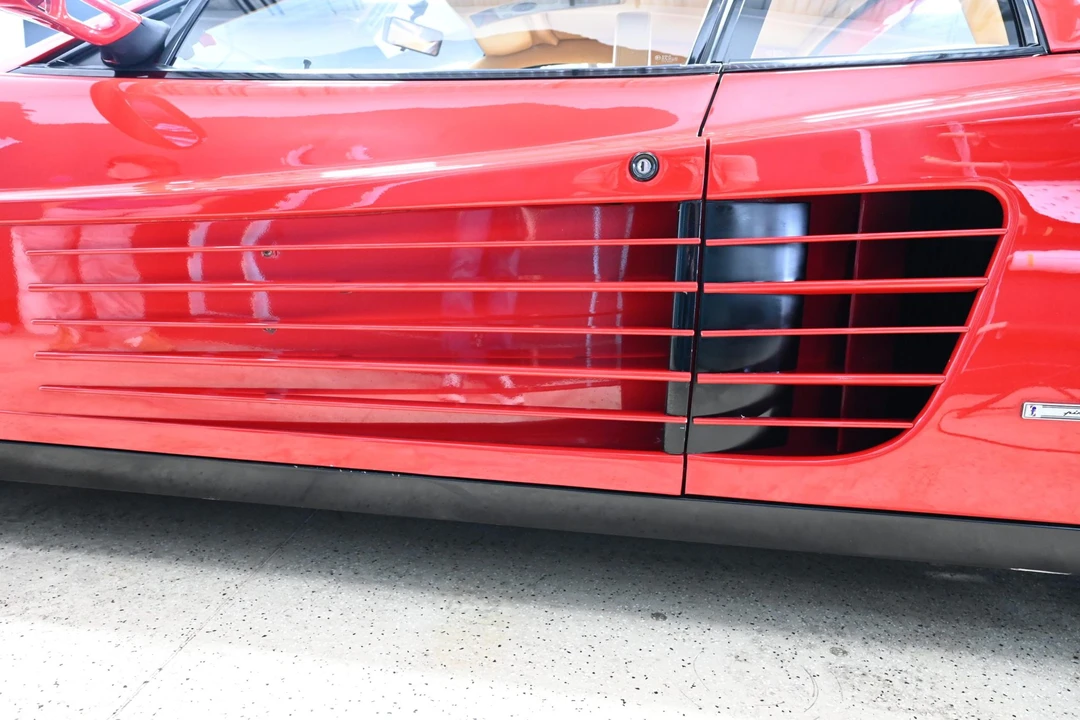 1987 Ferrari Testarossa - Image 25 of 31