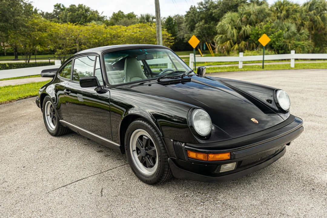 1987 Porsche 911 Carrera 3.2 - Image 4 of 31