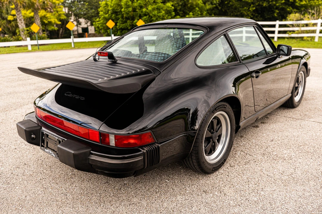 1987 Porsche 911 Carrera 3.2 - Image 6 of 31