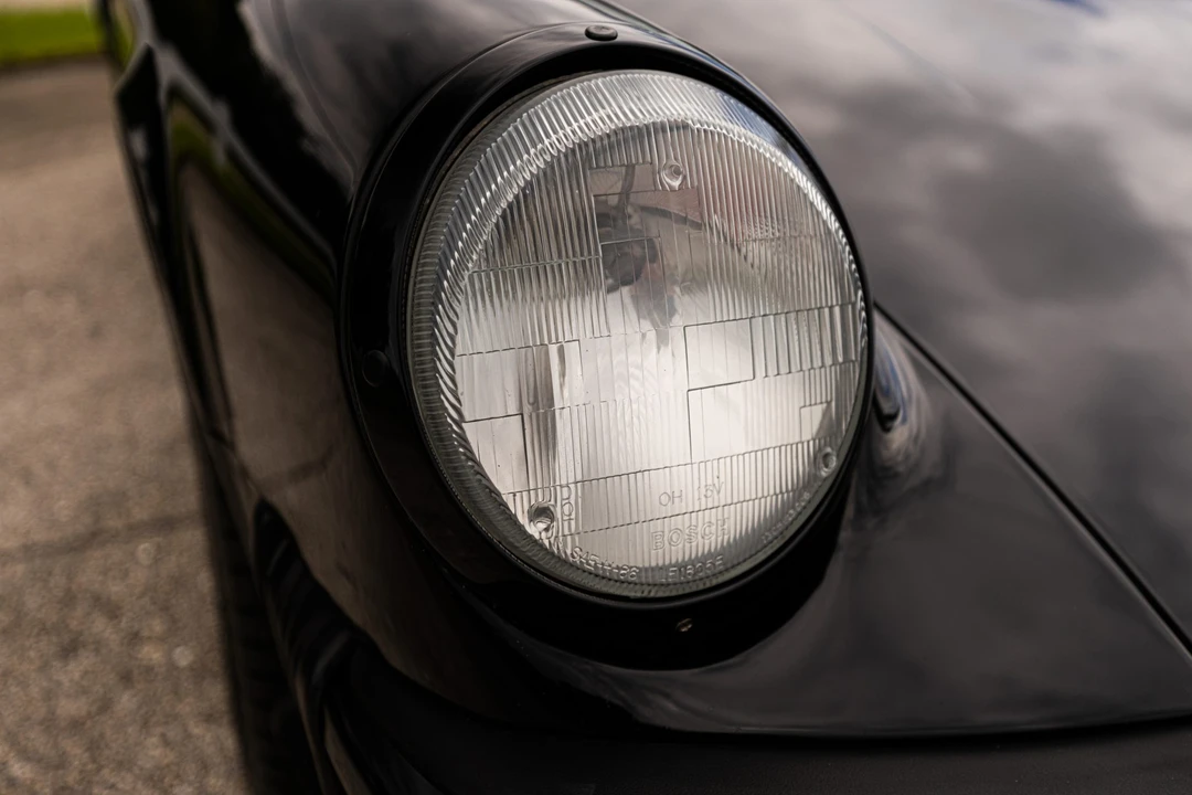 1987 Porsche 911 Carrera 3.2 - Image 10 of 31