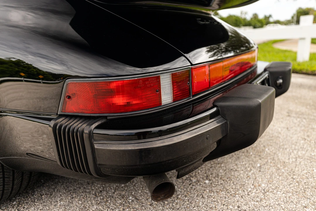 1987 Porsche 911 Carrera 3.2 - Image 27 of 31