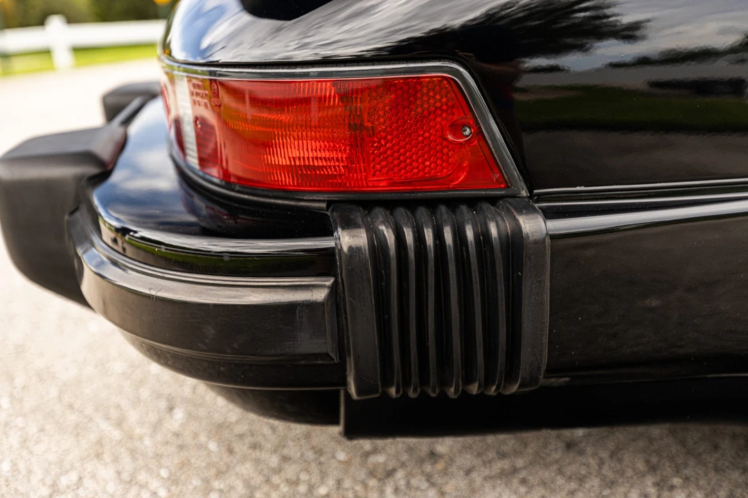 1987 Porsche 911 Carrera 3.2 - Image 28 of 31