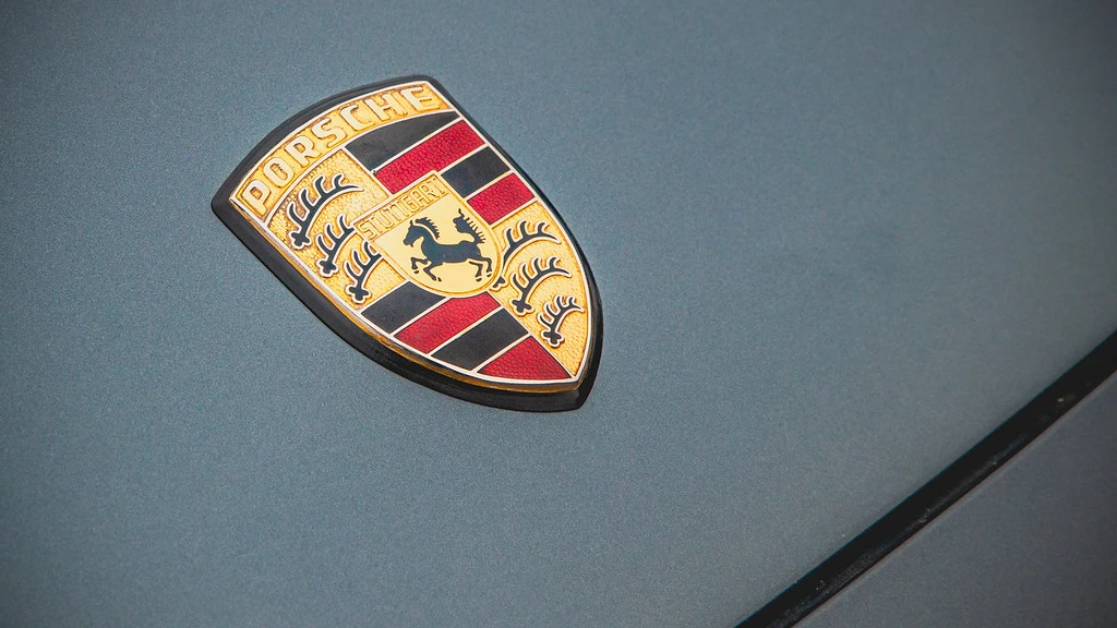 1987 Porsche 928 S4 - Image 13 of 31