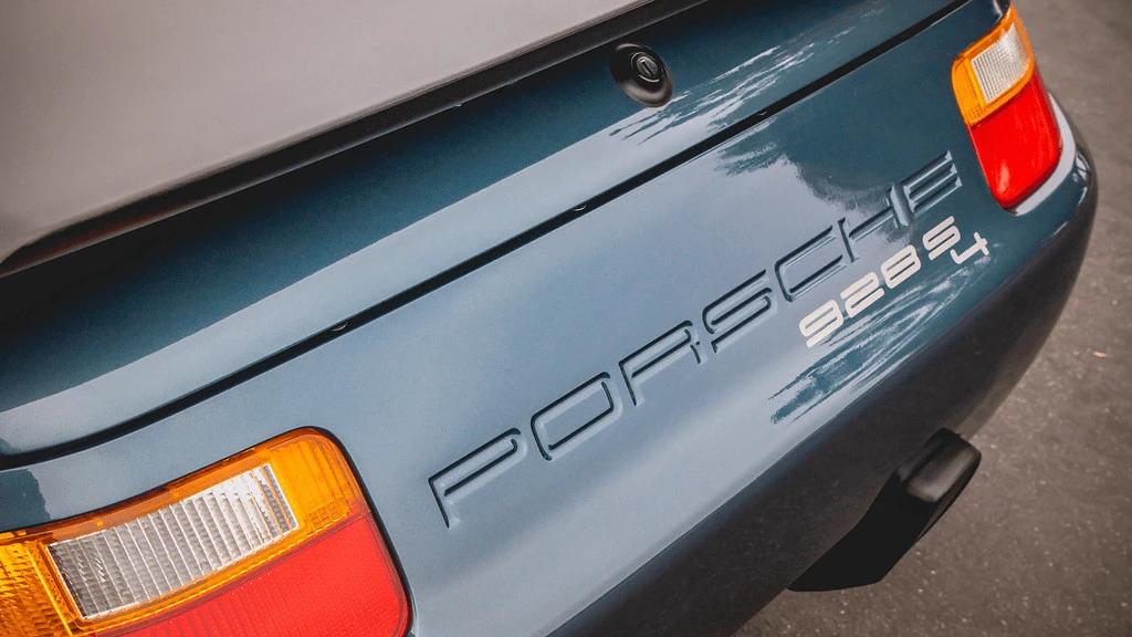 1987 Porsche 928 S4 - Image 15 of 31