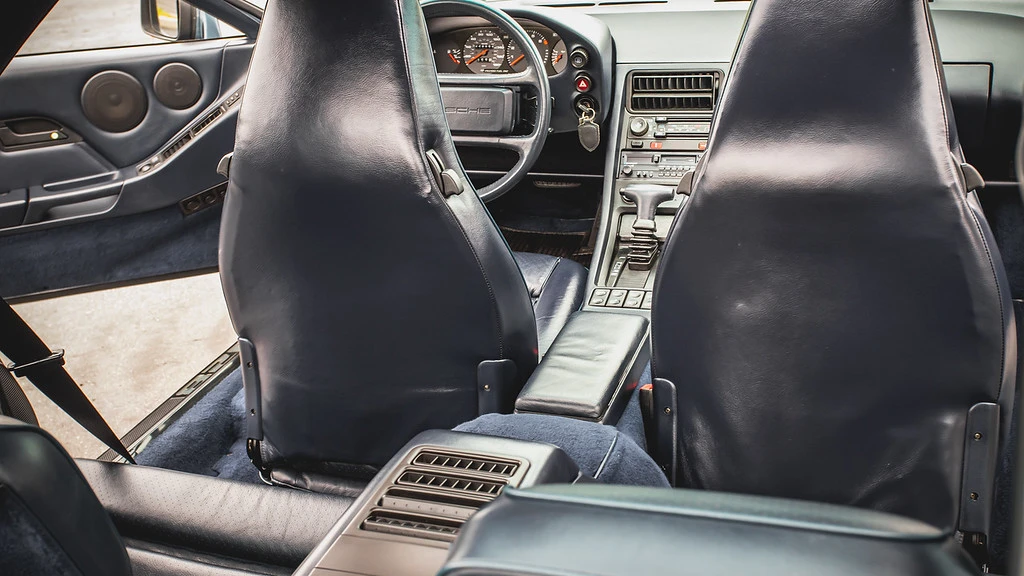 1987 Porsche 928 S4 - Image 28 of 31