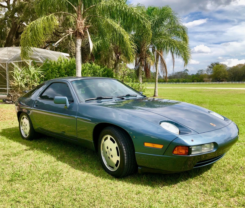 1987 Porsche 928 S4 - Image 11 of 31