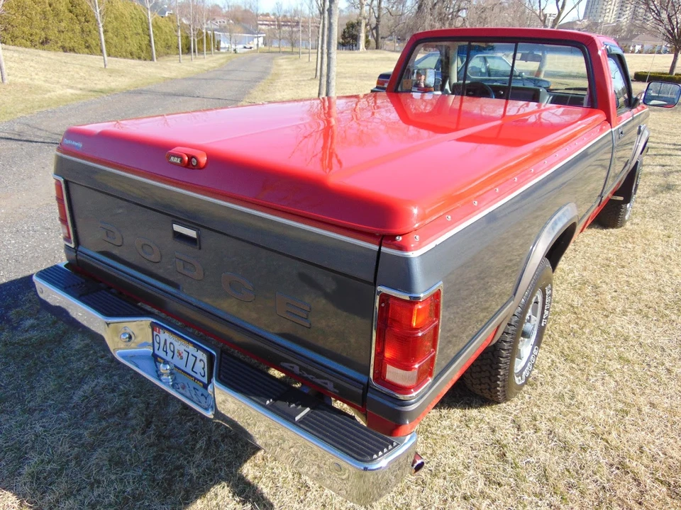 1988 Dodge Dakota 1st Gen - Image 11 of 31