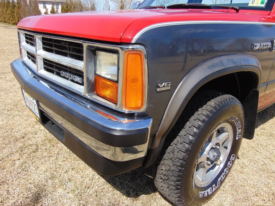 1988 Dodge Dakota 1st Gen - Image 19 of 31
